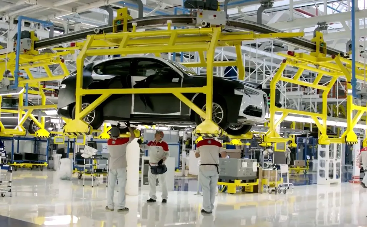 Alfa Romeo Stelvio do produkcji. Pierwszy w historii SUV ujawniony przez... nieuwagę