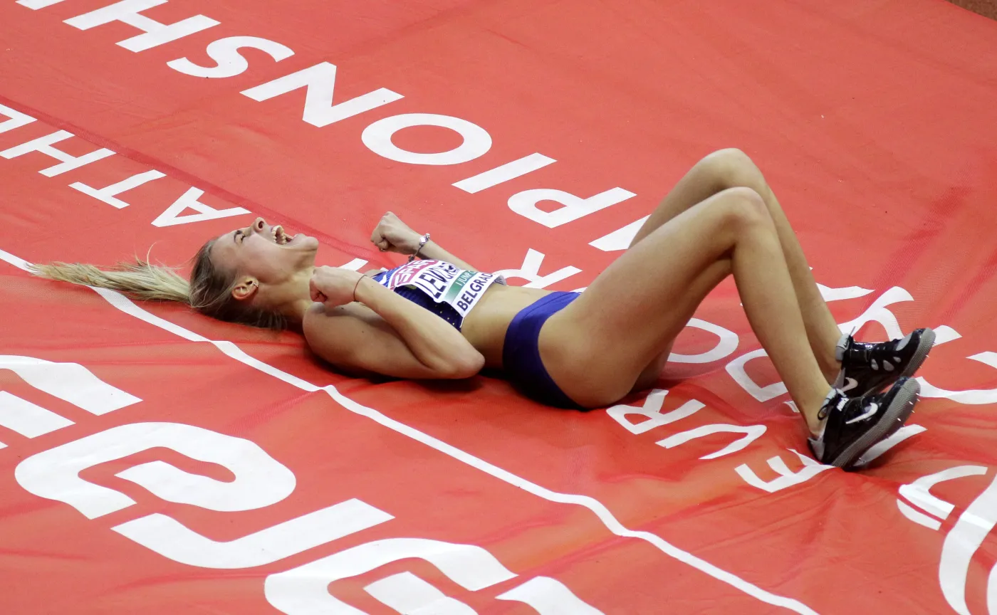 9943995-yuliya-levchenko.jpg