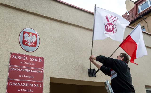 Pięta o strajku nauczycieli: Wyrzuciłbym czerwoną lumpeninteligencję na pysk