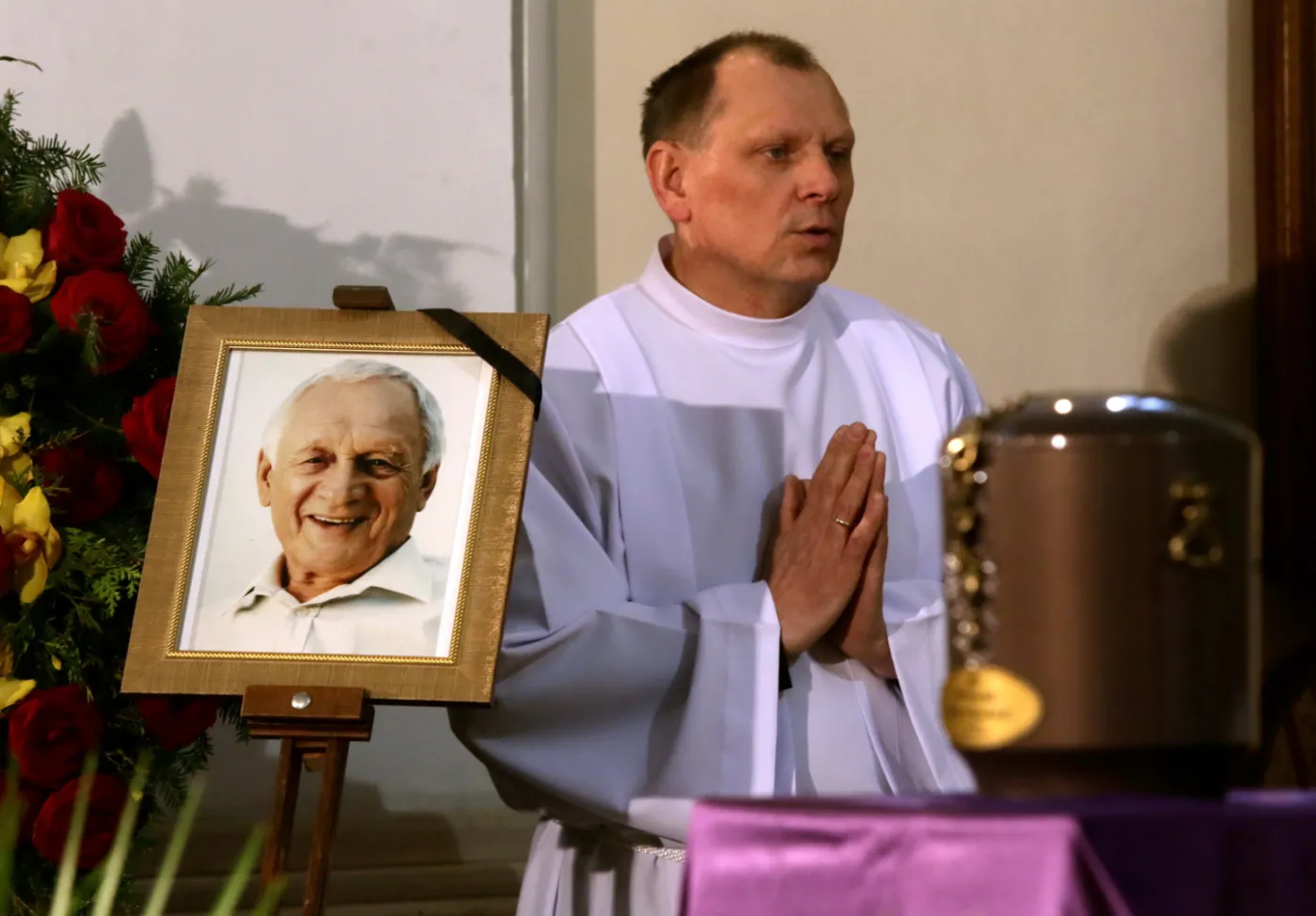 10105815-pogrzeb-pyrkosza.jpg
