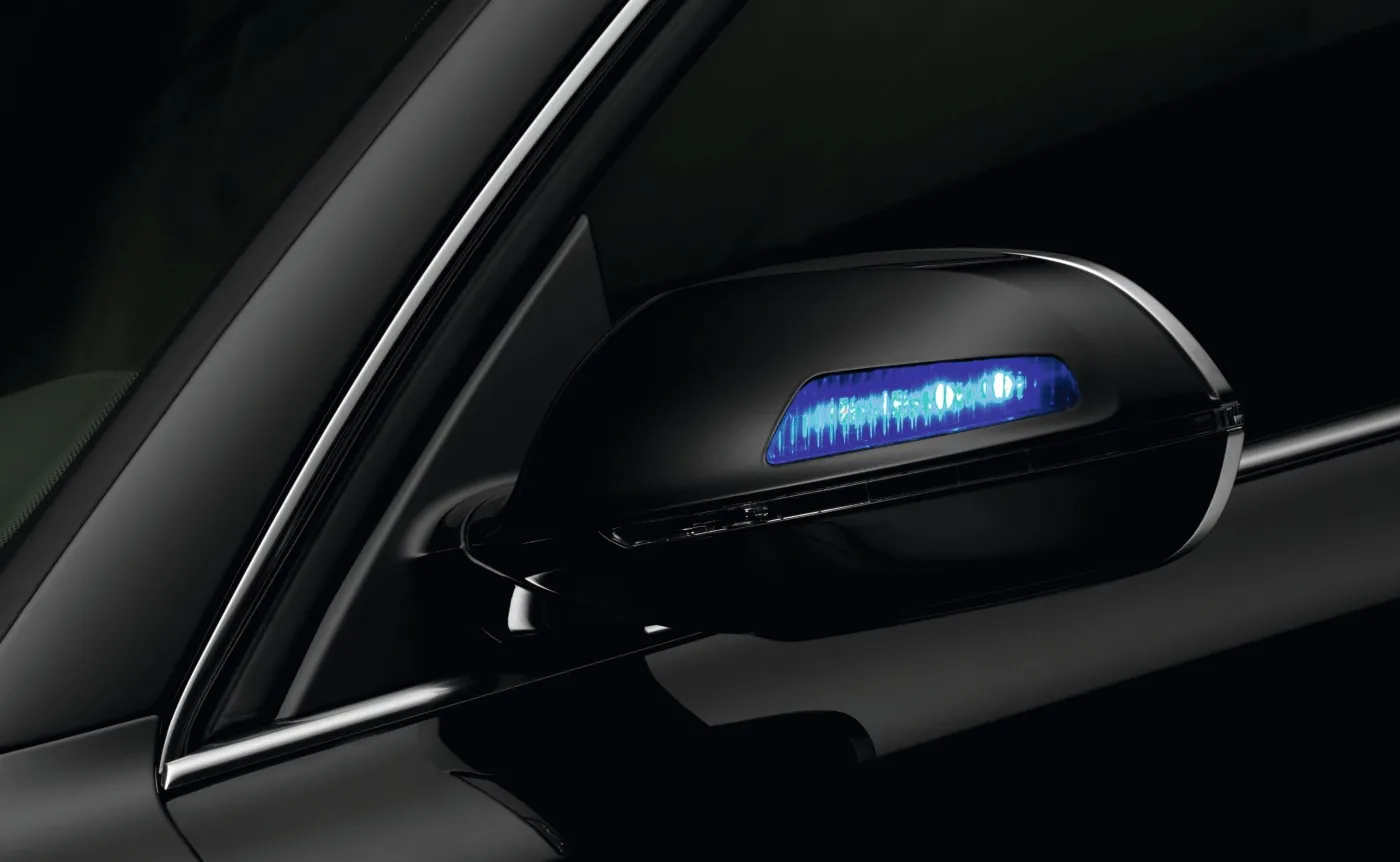 9872485-audi-a8-l-security.jpg