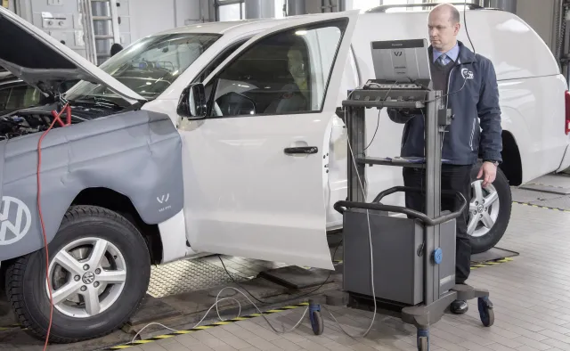 Nowe przesłuchania pracowników Volkswagena. Chodzi o niszczenie dowodów