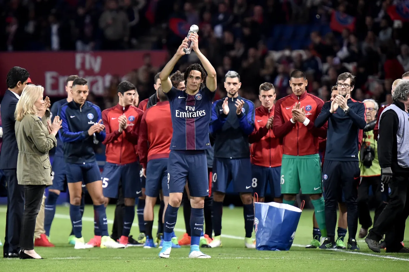 Liga francuska: Cavani królem strzelców. Spadek Bastii i Nancy, Lorient w barażach