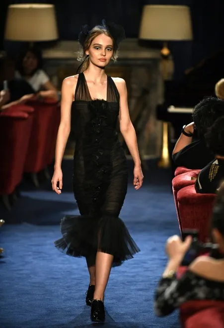 10209435-lily-rose-depp.jpg
