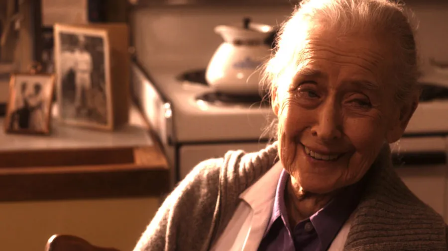 10244380-auntzellasmiling.jpg