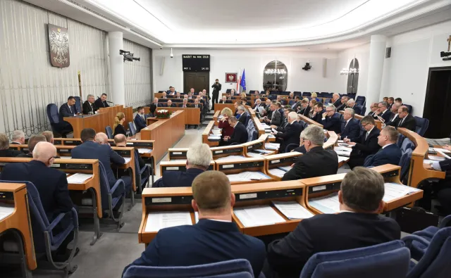 Tajne głosowanie w Senacie. Przepadły wnioski o odebranie immunitetu Lidii Staroń i Janowi Rulewskiemu