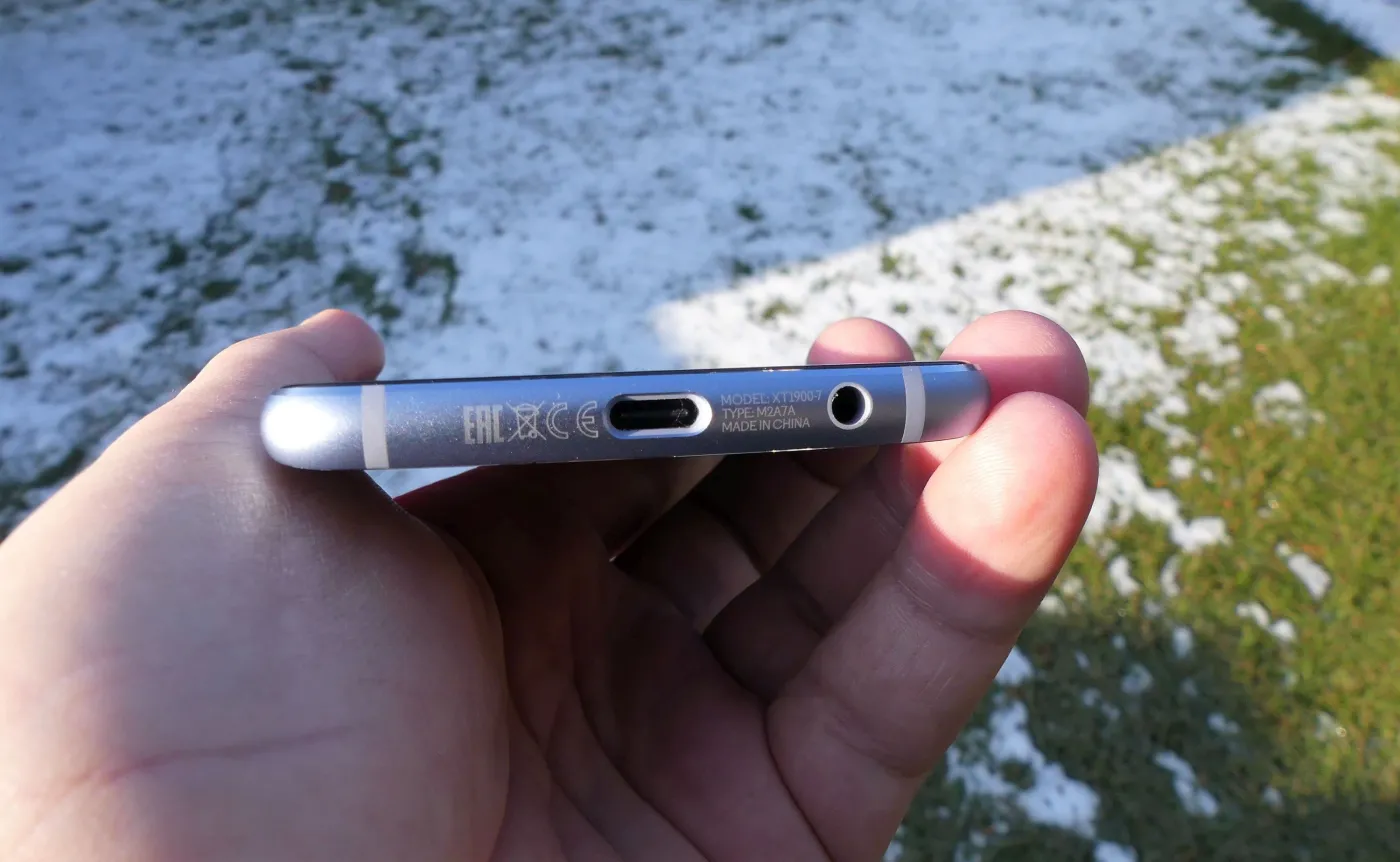 Motorola Moto X4