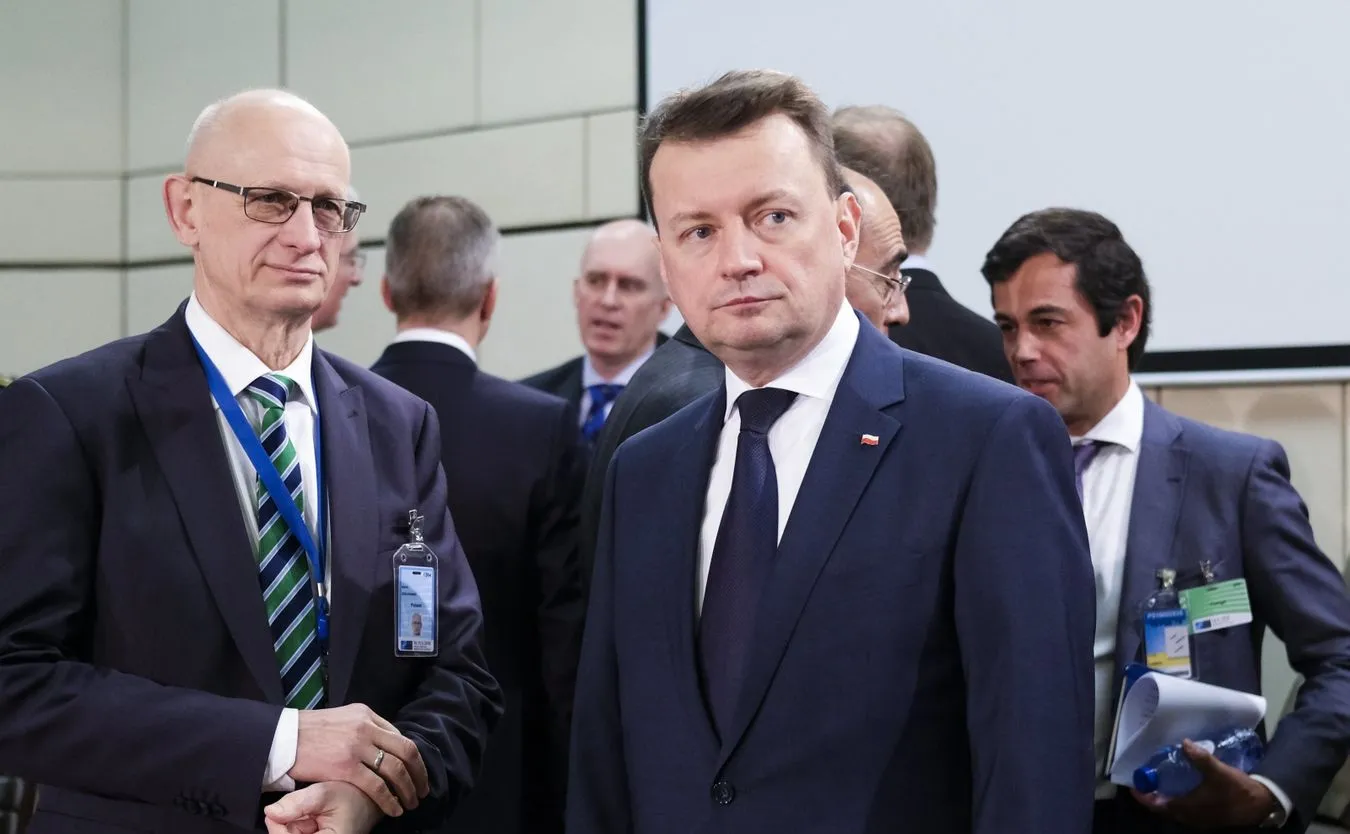 Błaszczak: Polacy wezmą udział w misji szkoleniowej w Iraku