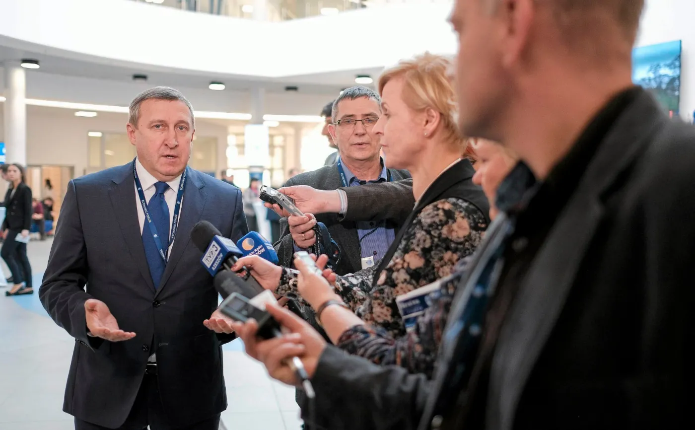Ambasador Ukrainy: Jest gotowość do zniesienia zakazu ekshumacji polskich ofiar