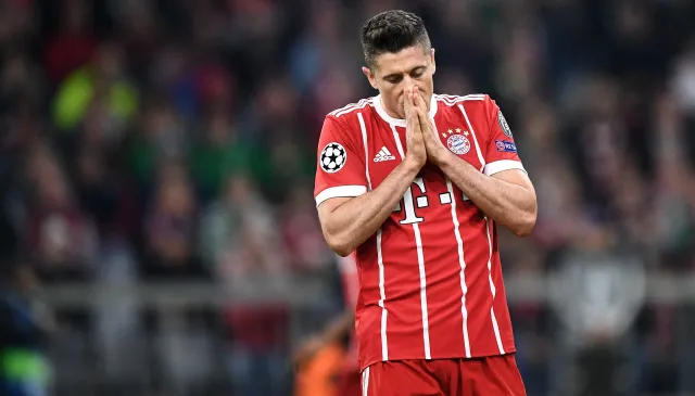 Lewandowski w plebiscycie  FIFA nie dostał nawet 1 proc. głosów. Wiemy, kto na niego głosował