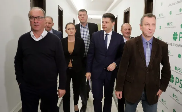 Koniec zjednoczonej opozycji? Nowoczesna: PO wycofała się z chęci jakiegokolwiek porozumienia