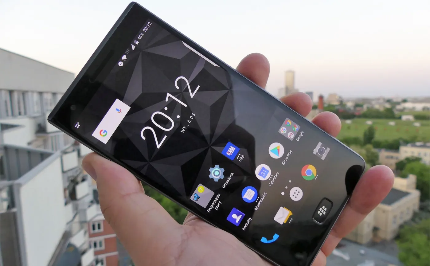 BlackBerry Motion