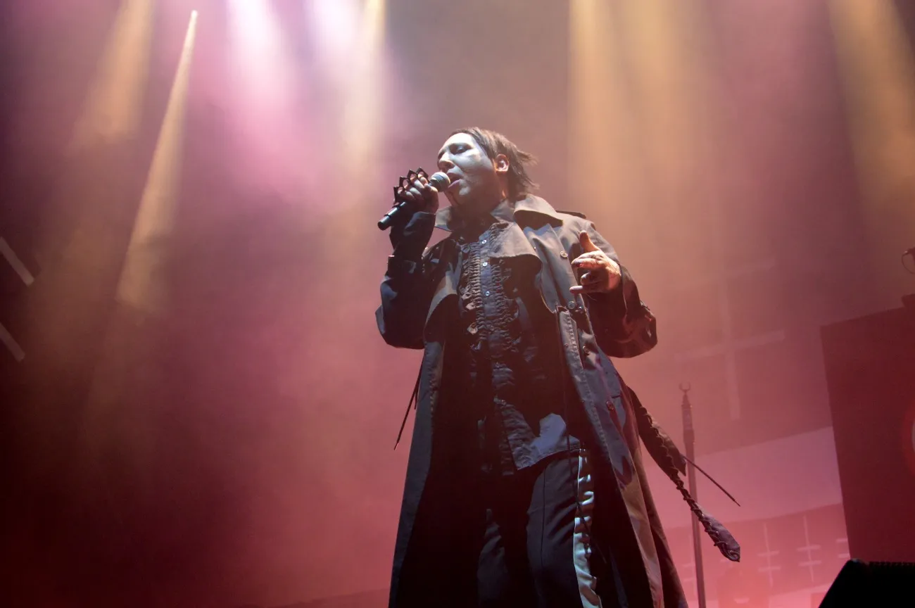 11037237-marilyn-manson.jpg