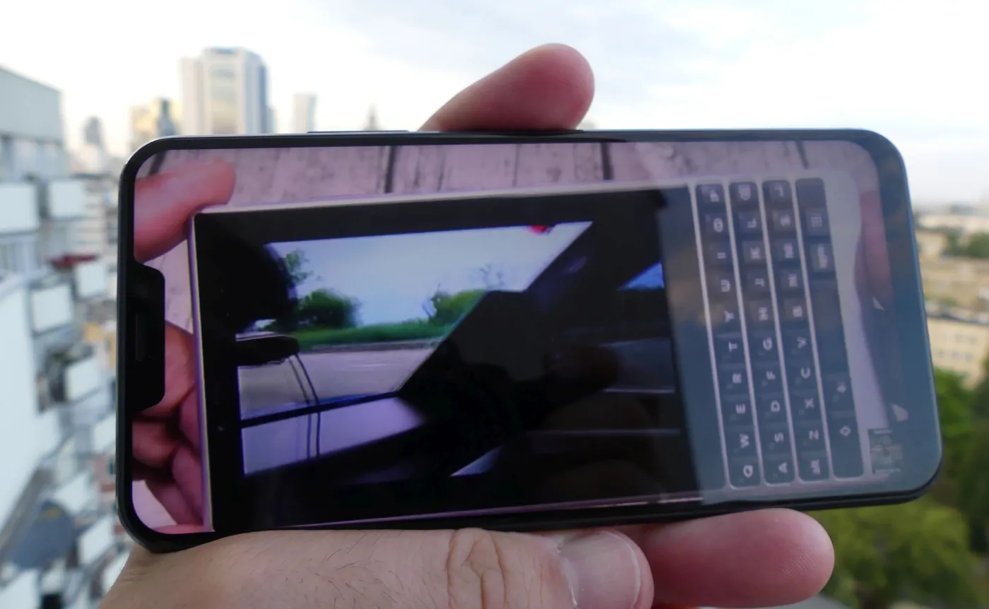 Asus Zenfone 5 - notch 