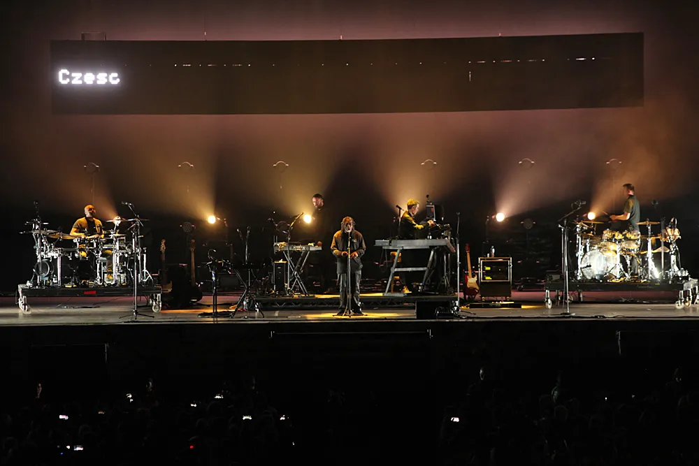 11106190-massive-attack.jpg