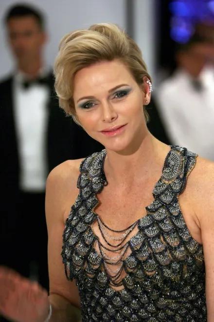 11209501-ksiezna-charlene.jpg