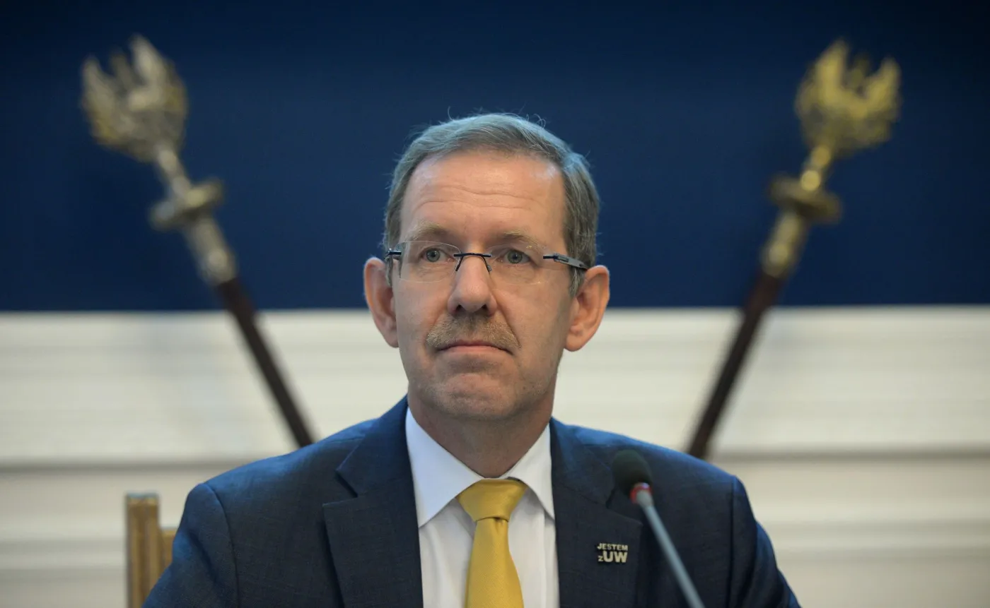 Rektor UW: Nakaz dożywotniego zatrudniania sędziów jest skandaliczny