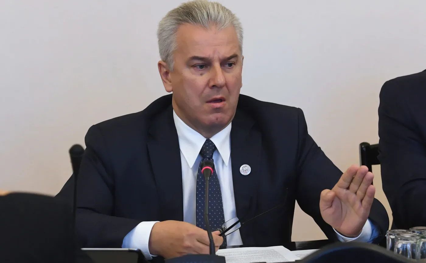 Cezary Grabarczyk