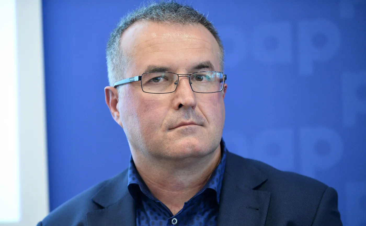 Piotr Szukalski