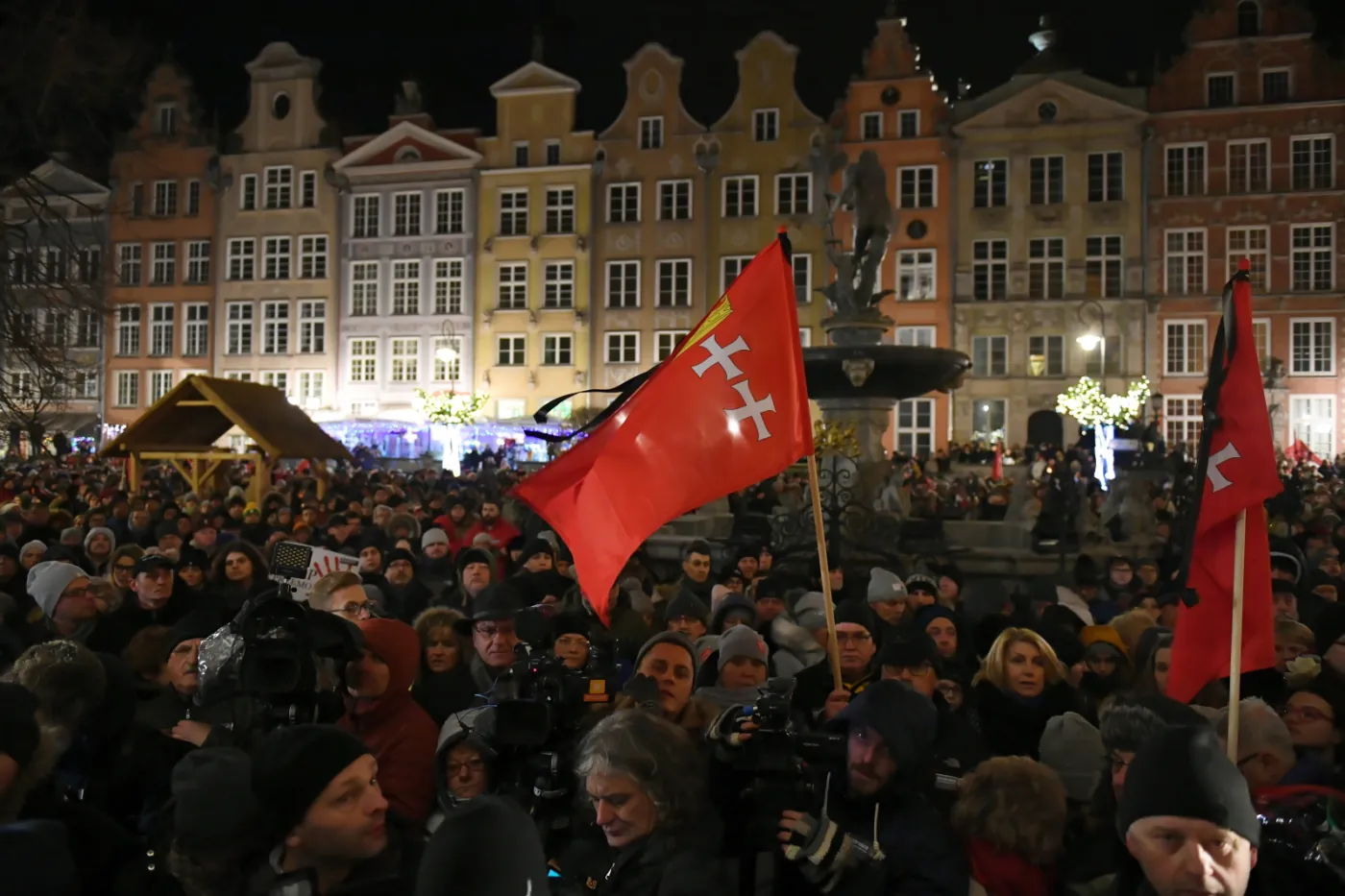 12026957-wiec-w-gdansku.jpg
