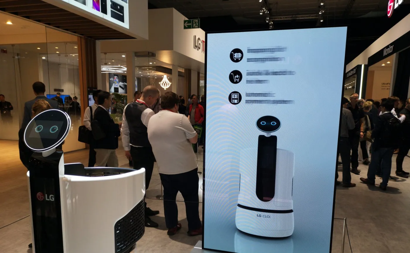 11364697-robot-zakupowy-lg.jpg