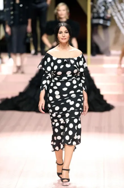 11477830-monica-bellucci.jpg