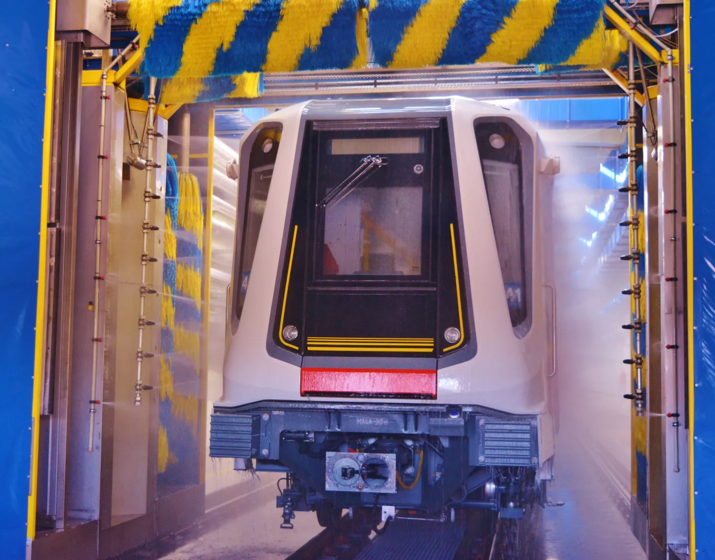 8292849-metro-warszawskie.jpg