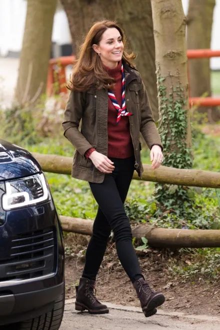 12228066-ksiezna-catherine.jpg
