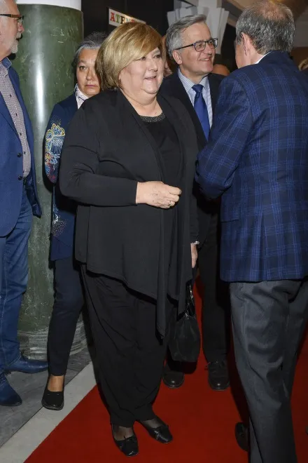 12238927-anna-komorowska.jpg