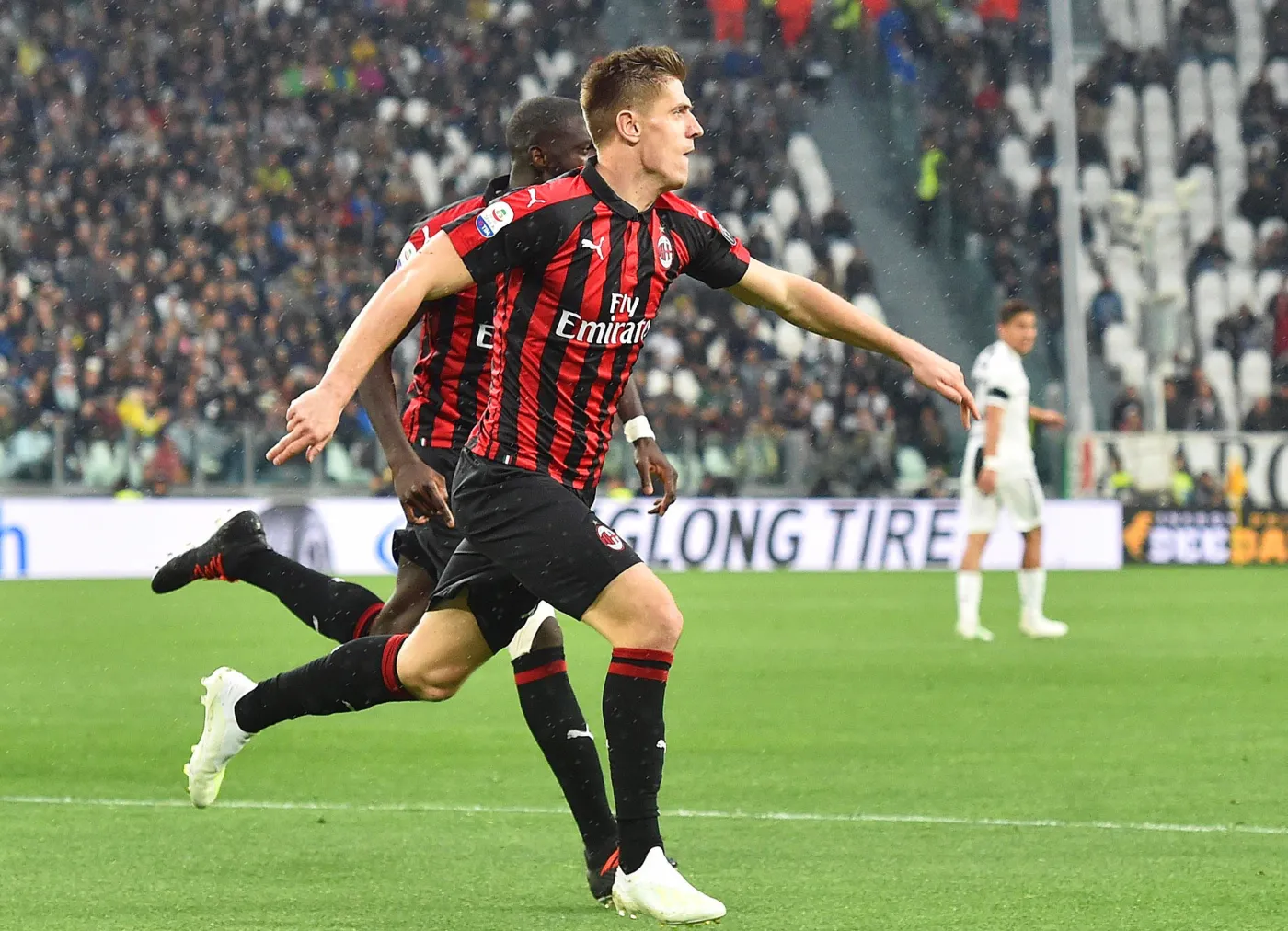 Piątek pokonał Szczęsnego, ale AC Milan nie dał rady Juventusowi [WIDEO]