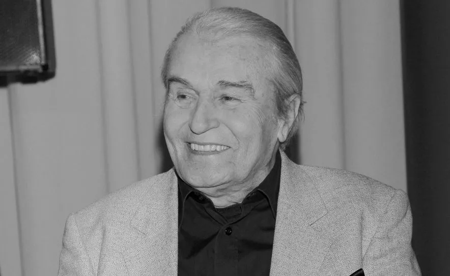  Tadeusz Pluciński 