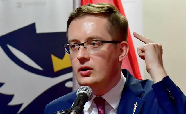 Winnicki liderem listy Konfederacji w wyborach. "Stop homopropagandzie, która tak boleśnie doświadczyła Białystok"