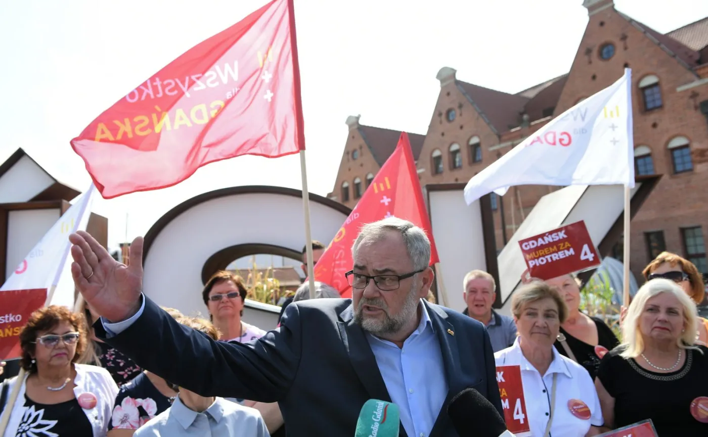 Piotr Adamowicz