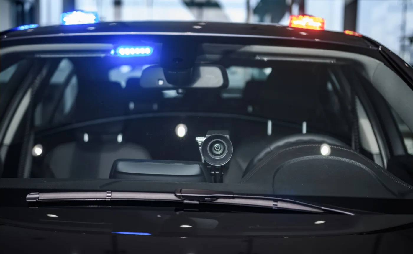 Poseł PiS narozrabiał na drodze i wpadł w sidła policji. "Rozgrzały się telefony w komendzie"