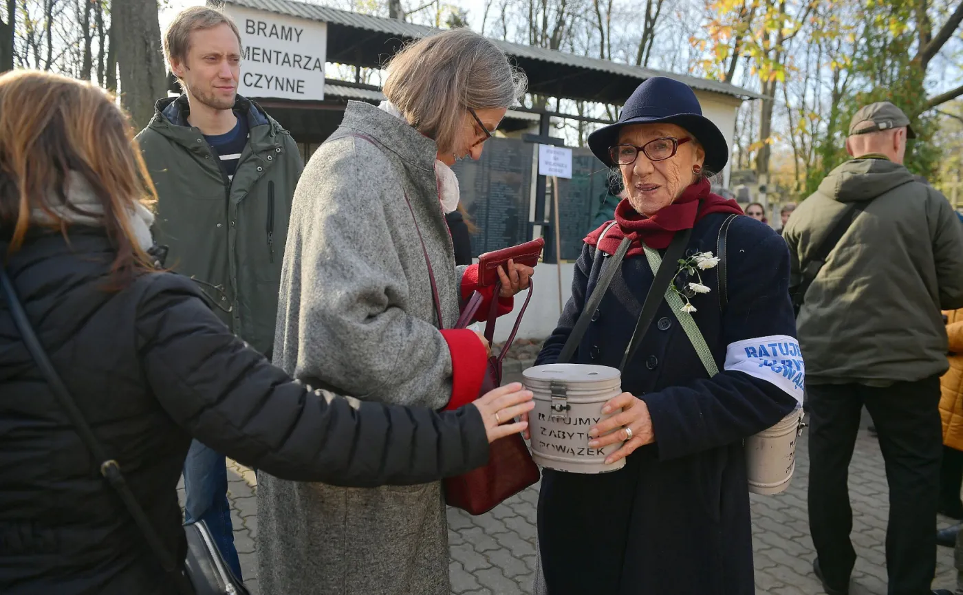 12714297-maja-komorowska.jpg