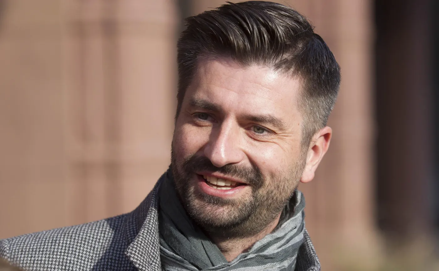 Śmiszek powołał sejmowy zespół ds. LGBT. W planach równość małżeńska i zakaz mowy nienawiści