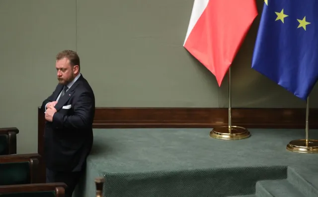 Stołeczny ratusz: Plakaty wymierzone w Szumowskiego są nielegalne