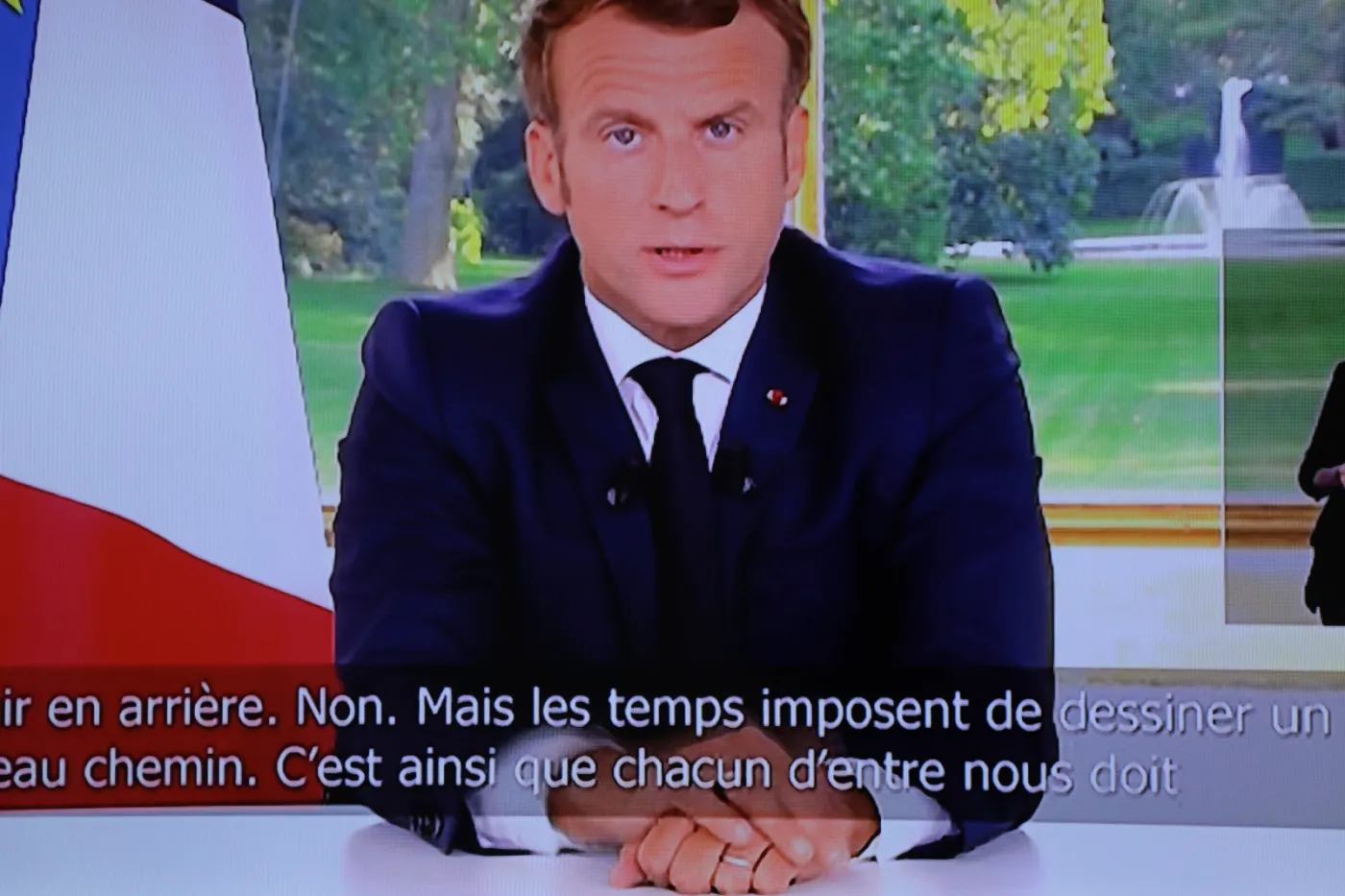 Emmanuel Macron w ogniu krytyki po ogłoszeniu zwycięstwa nad koronawirusem