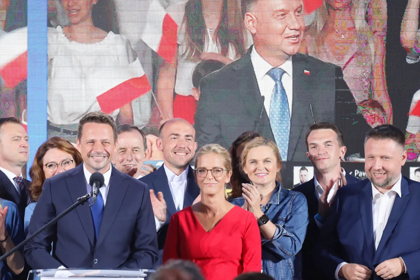 Trzaskowski wygrał z Dudą tylko wśród najmłodszych wyborców [SONDAŻ IPSOS]