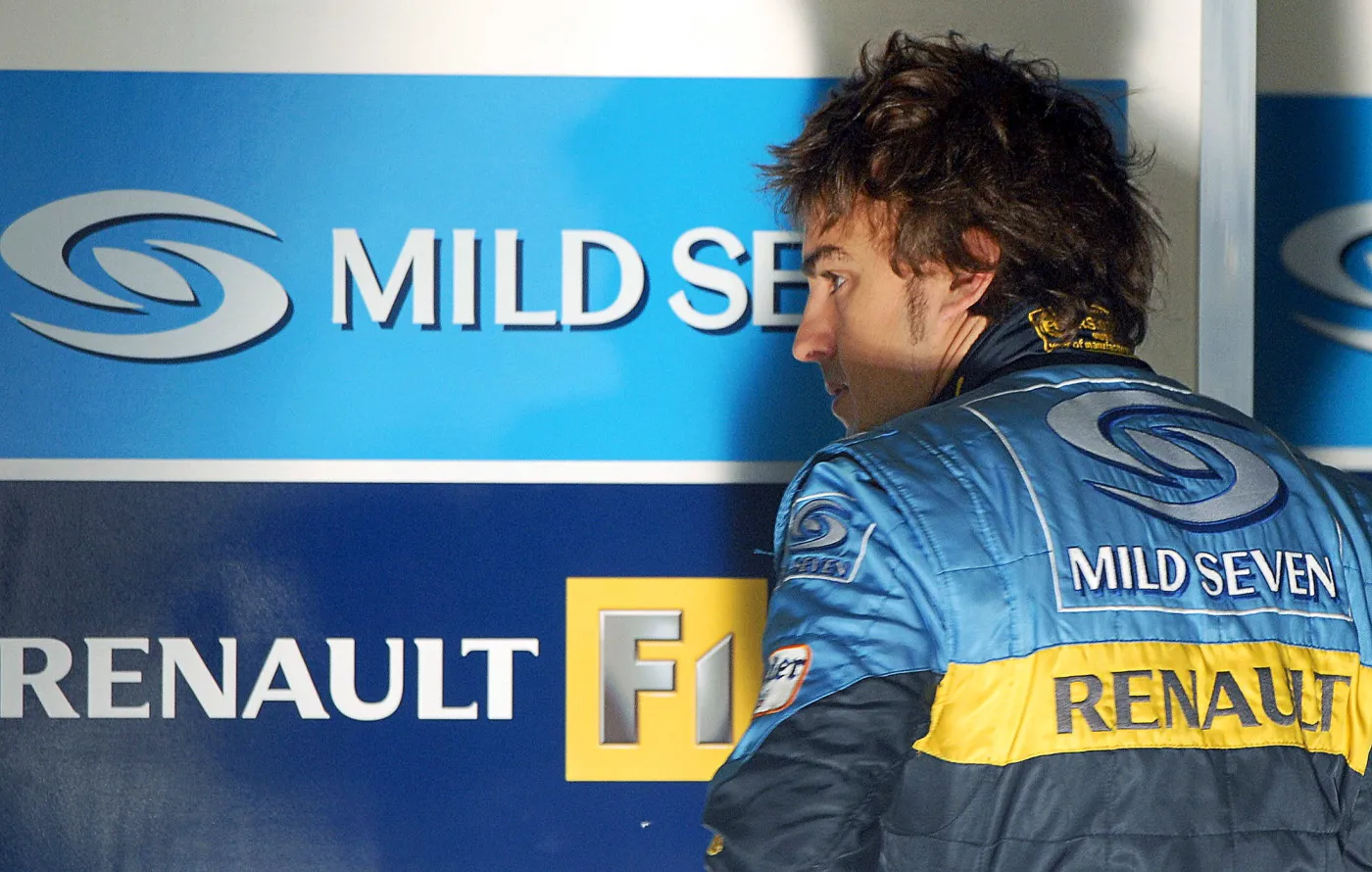Fernando Alonso wraca do Formuły 1. Podpisał kontrakt z zespołem Renault