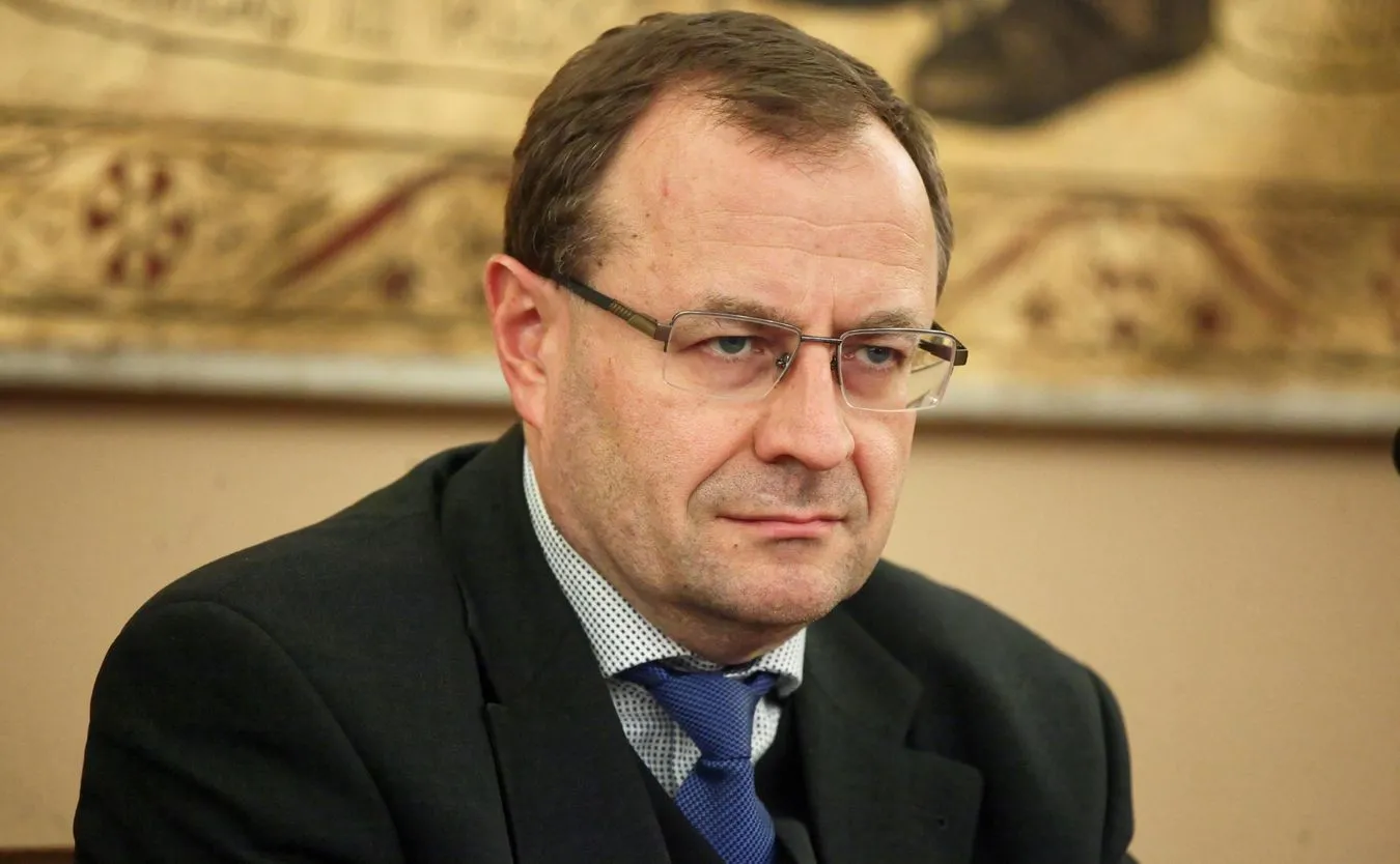 Prof. Dudek: Cała ta kampania jest monstrualnym oszustwem