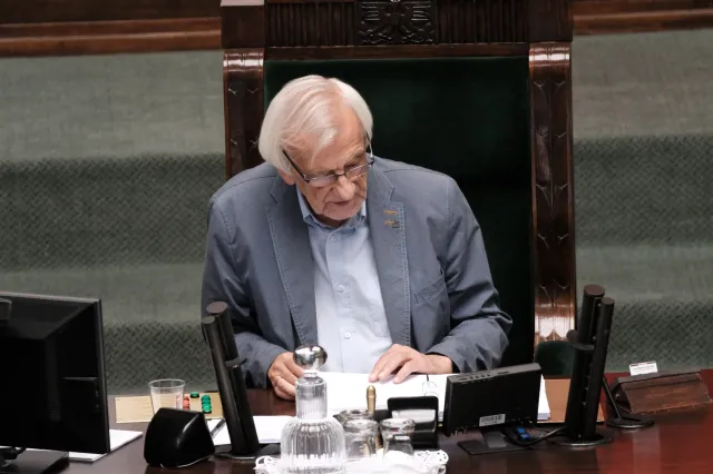 Terlecki o rekonstrukcji: Rząd będzie znacznie mniejszy