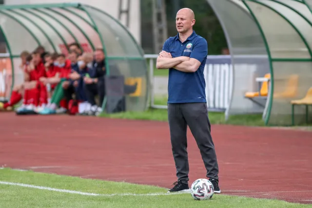 Kolejna zmiana na ławce trenerskiej Widzewa