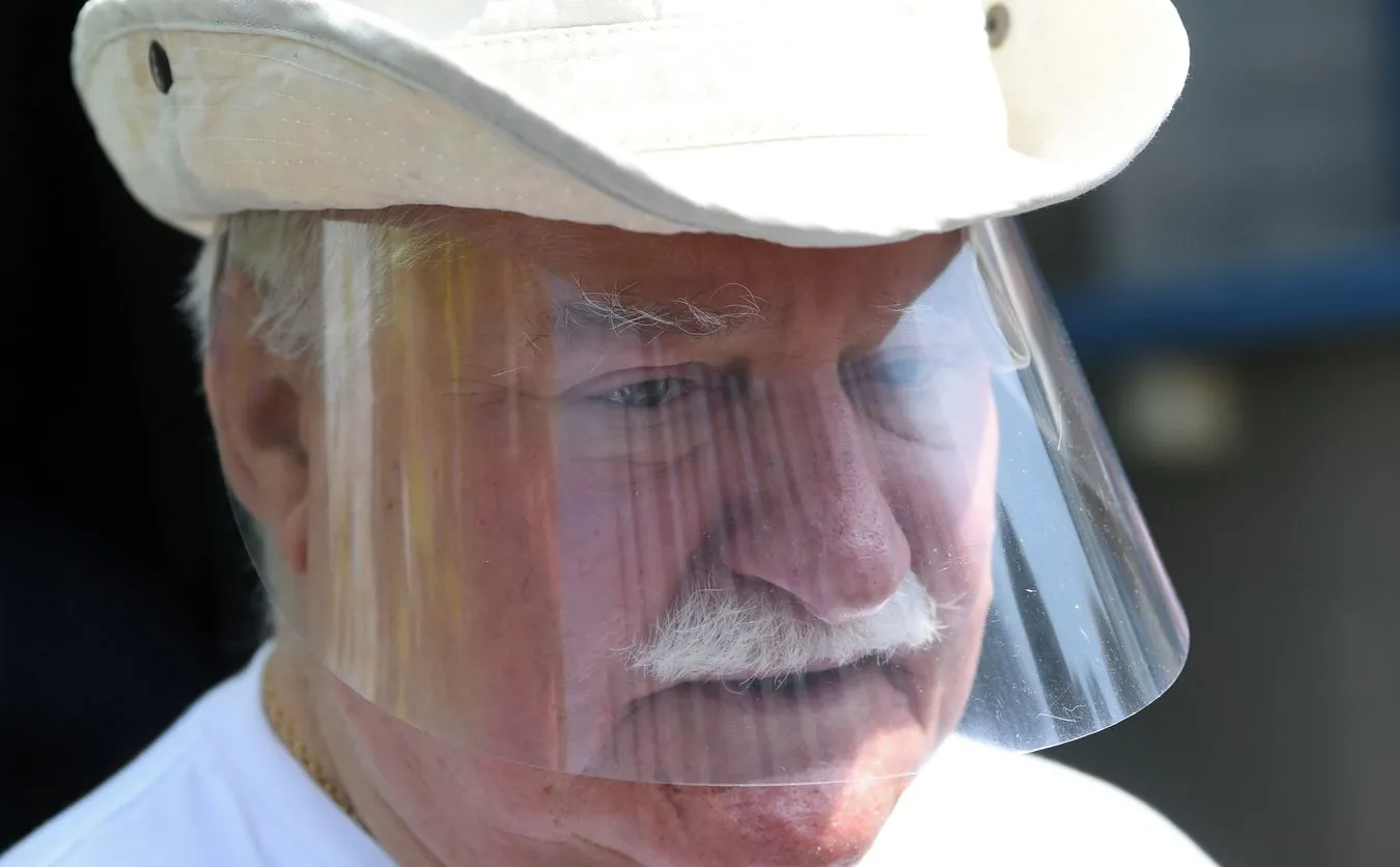 Wałęsa apeluje do PE i ostrzega: Polska chce doprowadzić do rozbicia jedności państw europejskich
