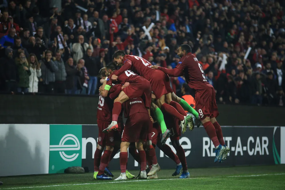 Piłkarze CFR Cluj zostali mistrzami Rumunii w bezprecedensowych okolicznościach