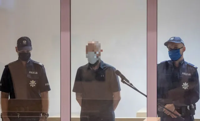 Dożywocie za pięć zabójstw i wysadzenie kamienicy w Poznaniu