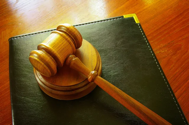 Zaklejała dzieciom usta taśmą. Są zarzuty wobec nauczycielki