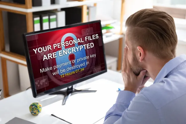 Potężny atak ransomware w USA. Wirus komputerowy sparaliżował sieć szpitali