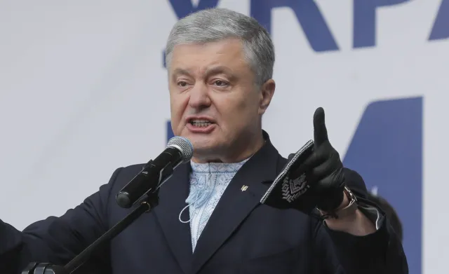 Były prezydent Ukrainy chory na Covid-19. Poroszenko ma obustronne zapalenie płuc