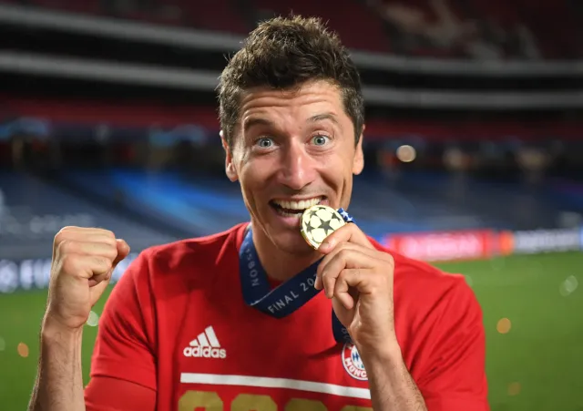 Robert Lewandowski najlepszy w plebiscycie "Kickera". Nie miał sobie równych